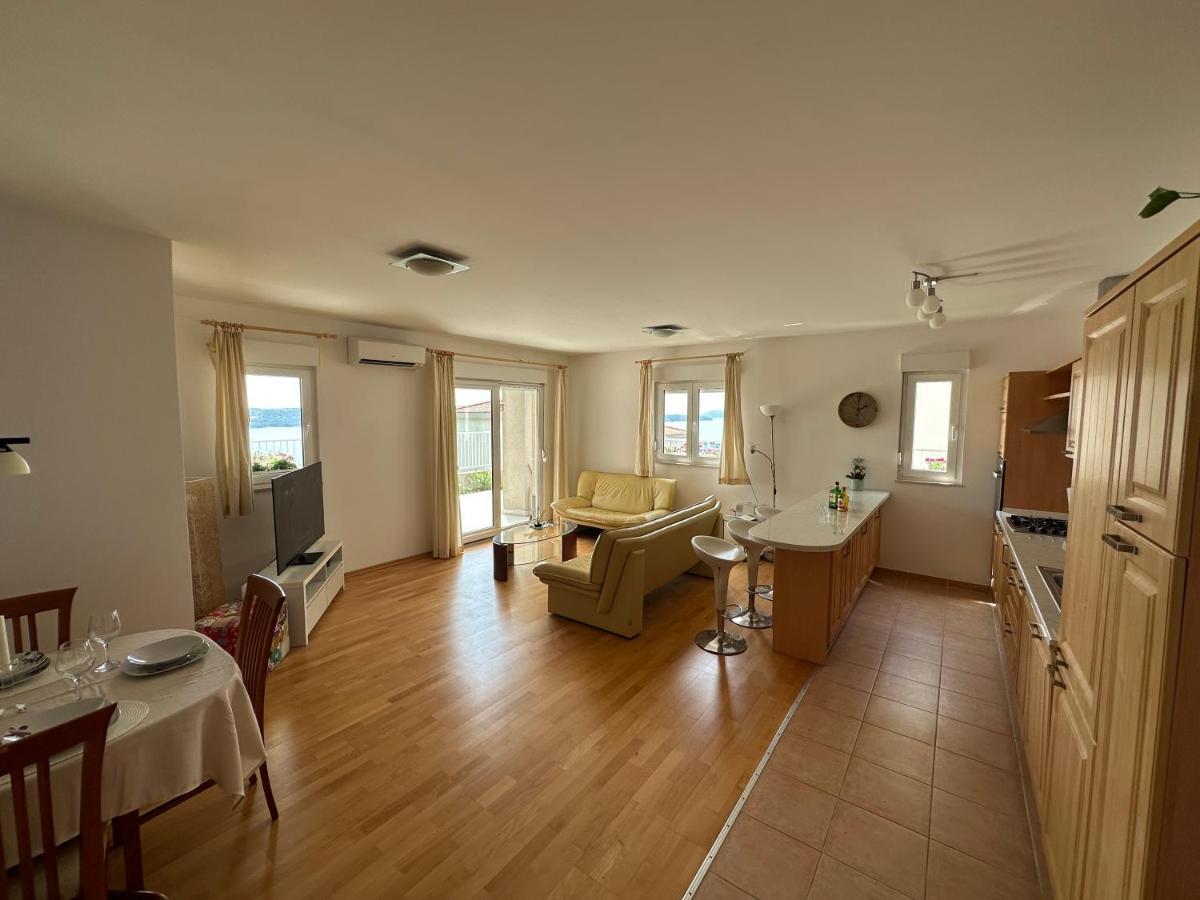 Aurora Luxury Apartment Trogir Kültér fotó